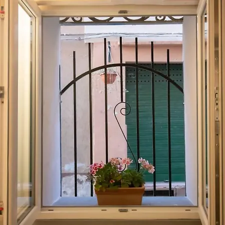 Bed & Breakfast La Casetta Del Pangolino Sassari